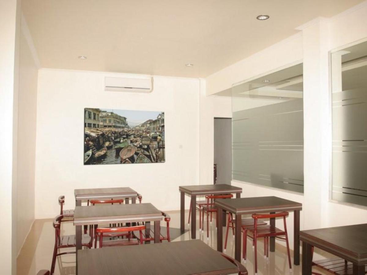 Hotel Aroma Inn Pontianak Exteriér fotografie